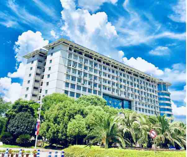 武汉工商学院全日制本科助学班解答